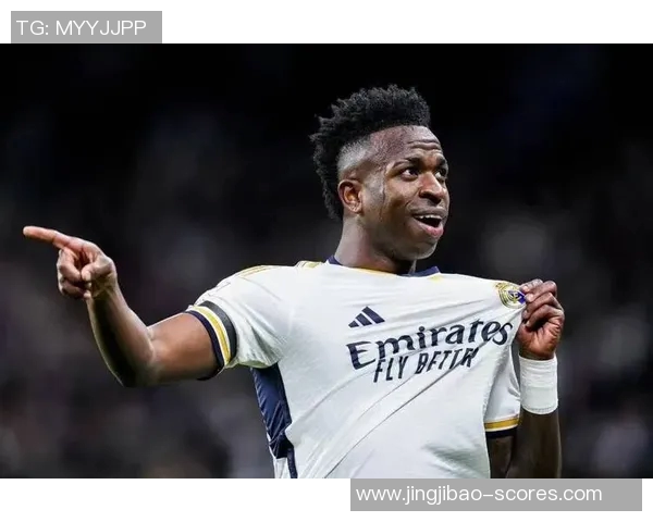 英超激战本菲卡与多特蒙德握手言和帽子戏法引发全场热潮分析战术细节